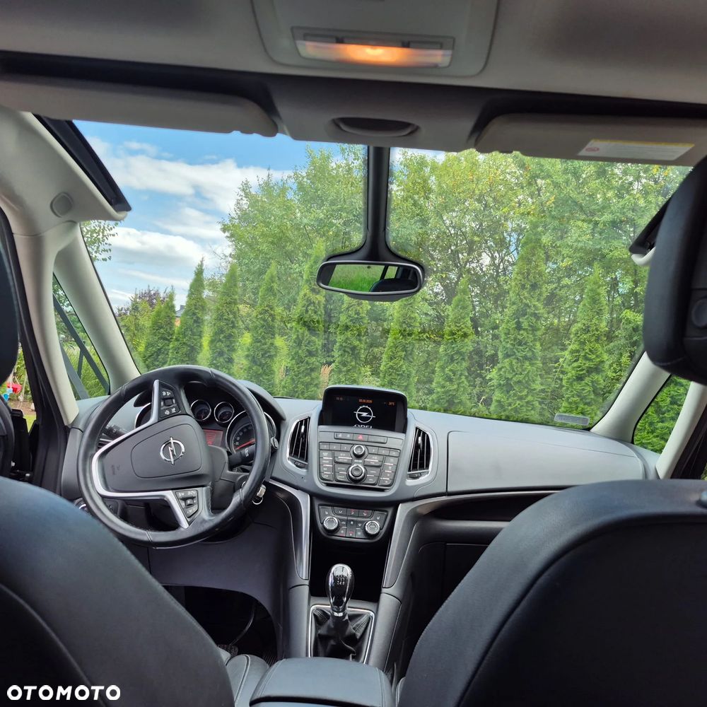 Opel Zafira 2.0 CDTI Cosmo - 4