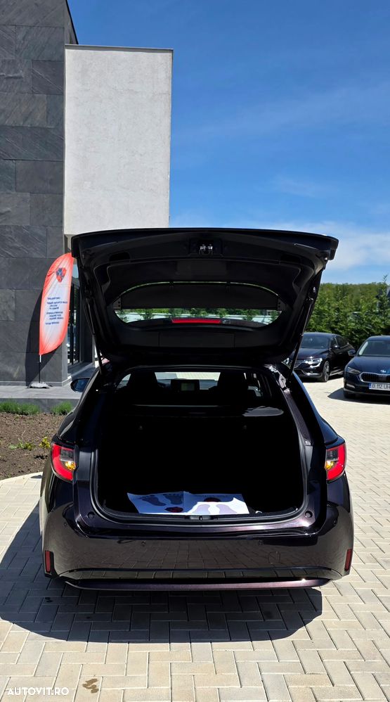 Toyota Corolla 1.8 Business Edition - 8