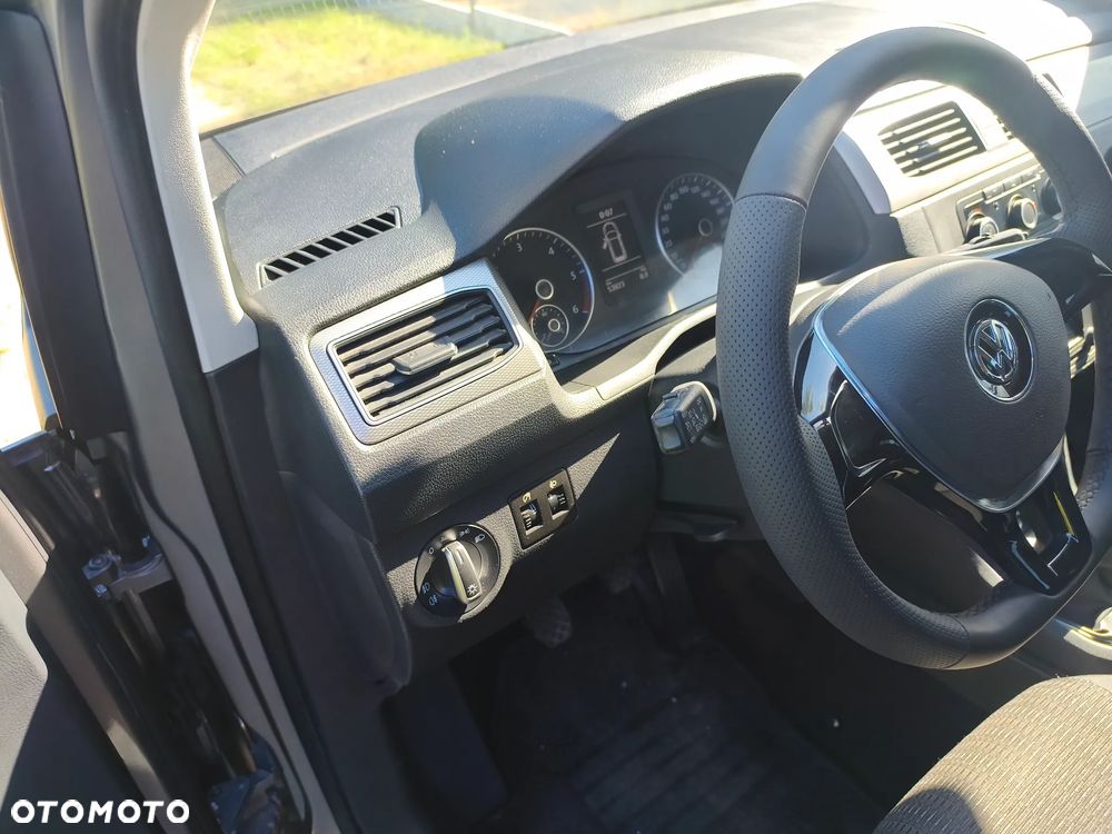 Volkswagen Caddy - 30