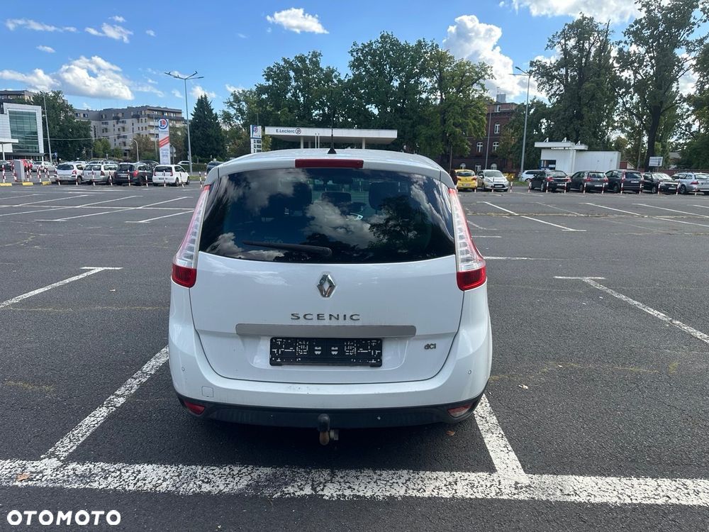 Renault Grand Scenic - 6