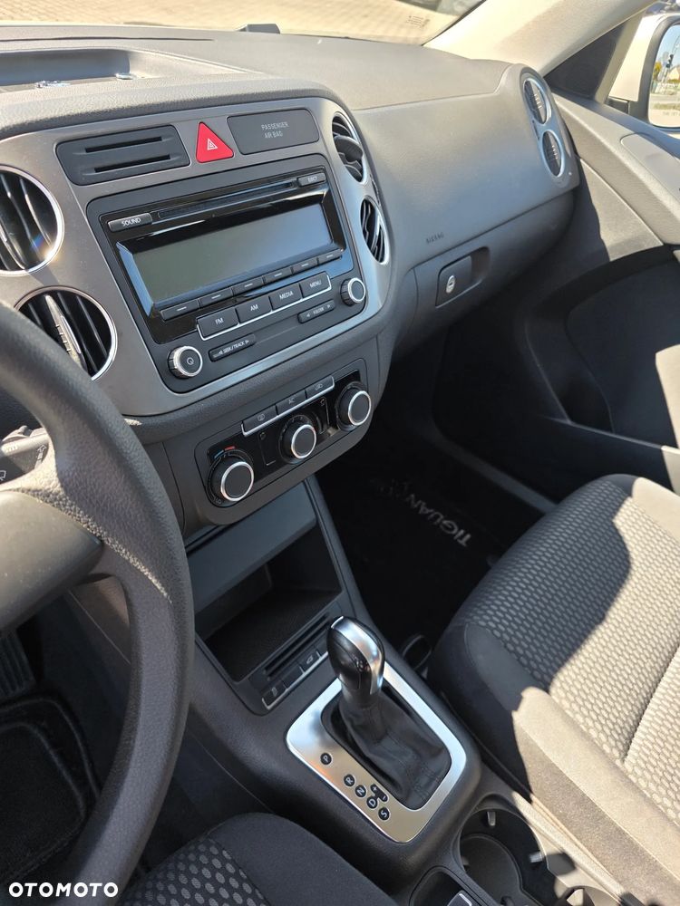 Volkswagen Tiguan - 14