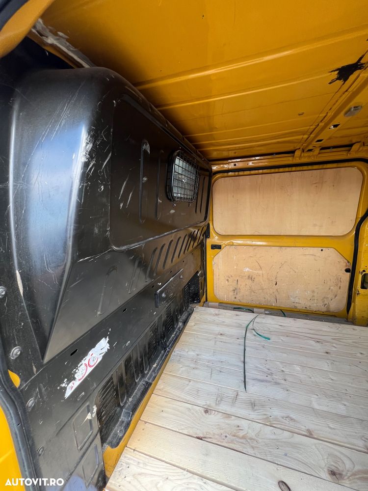 Ford Transit - 20