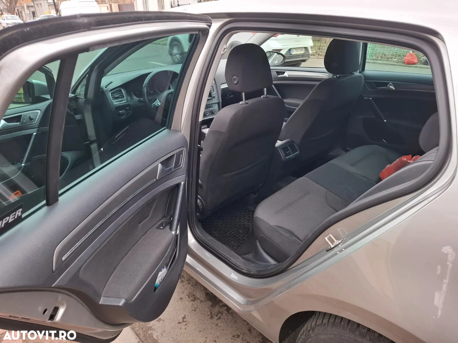 Volkswagen Golf 1.4 TSI Comfortline - 17