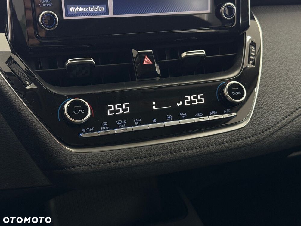 Toyota Corolla 1.5 Comfort - 24