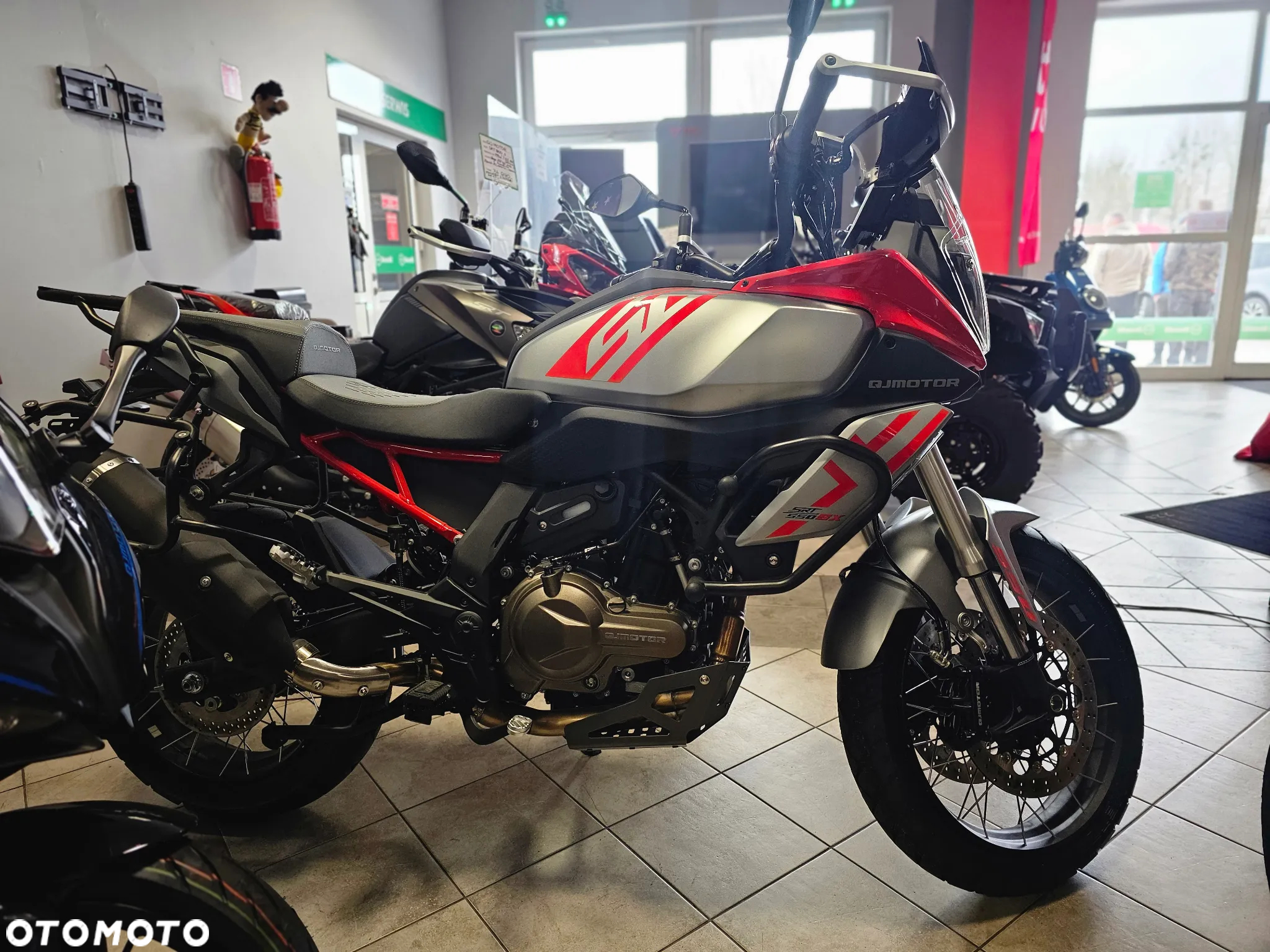 QJMOTOR SRT 550 SX - 7