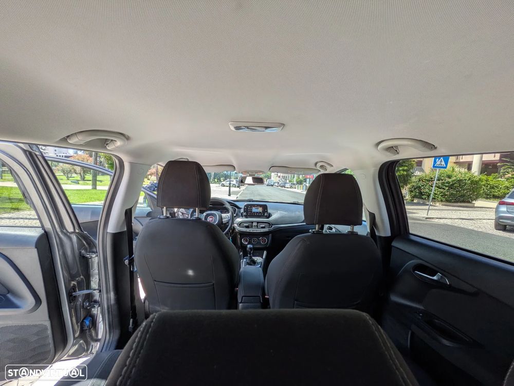 Fiat Tipo Station Wagon 1.3 M-Jet Lounge - 9
