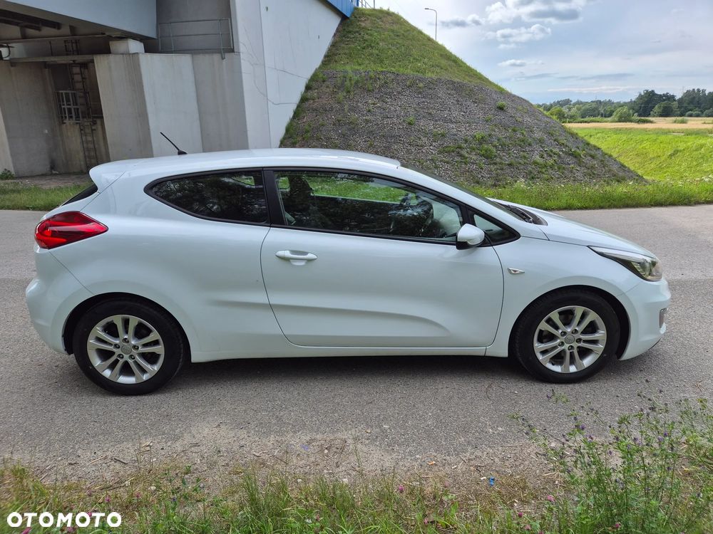 Kia ProCeed 1.6 GDI L - 4