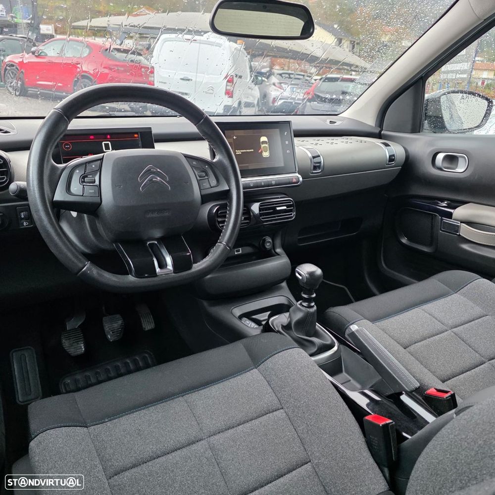 Citroën C4 Cactus 1.2 PureTech Shine - 33