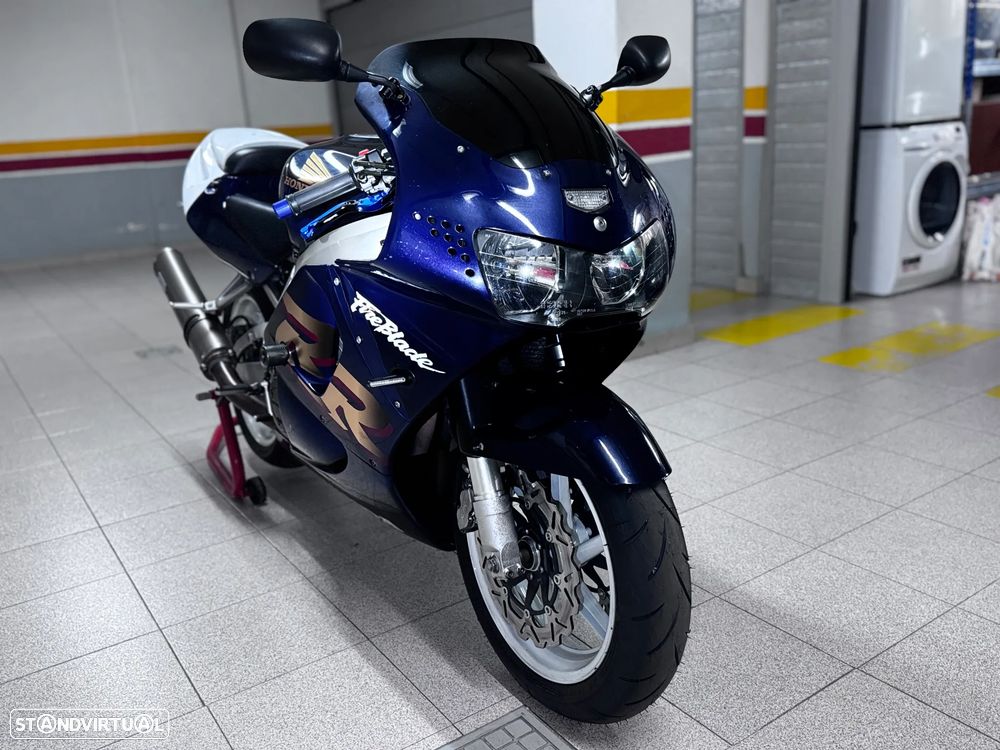 Honda CBR CBR900RR SC33 - FIREBLADE - 12