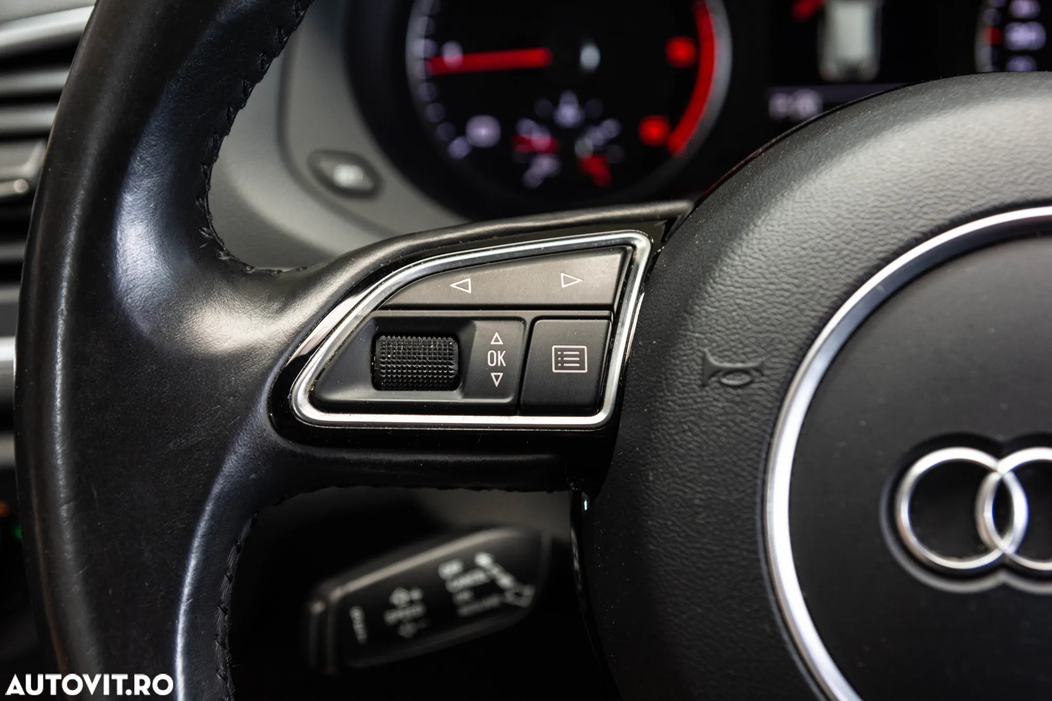 Audi Q3 2.0 TDI Quattro Stronic - 24