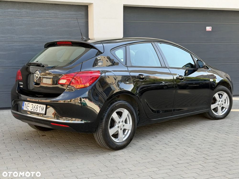 Opel Astra - 14