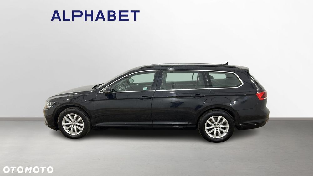 Volkswagen Passat - 2