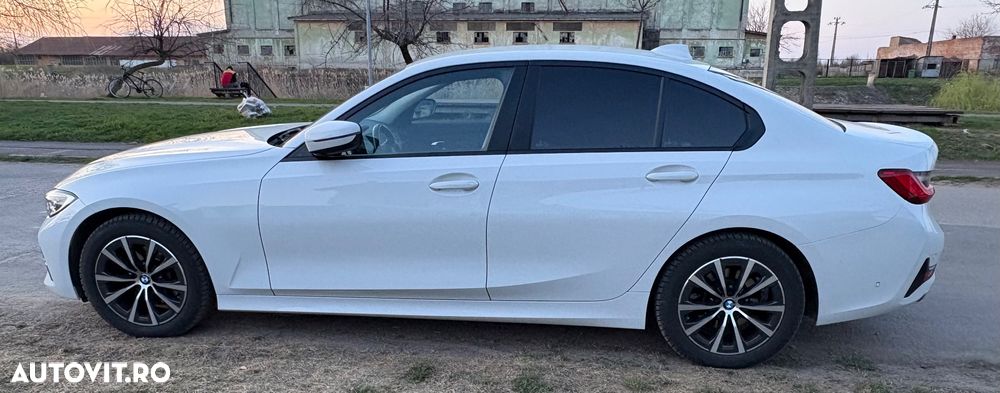 BMW Seria 3 320d Aut. Sport Line - 5