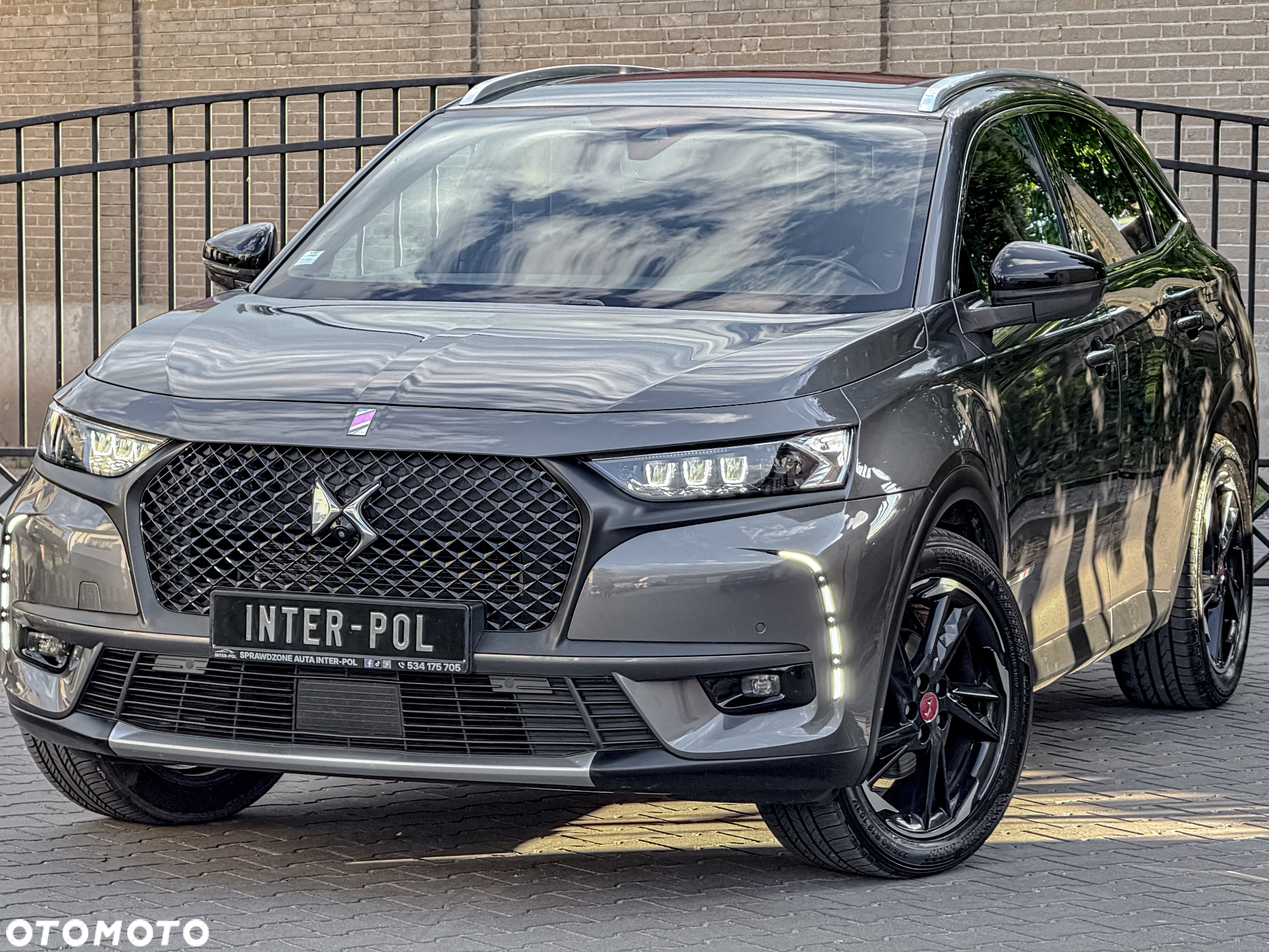 DS Automobiles DS 7 Crossback 2.0 BlueHDi Performance Line + - 8
