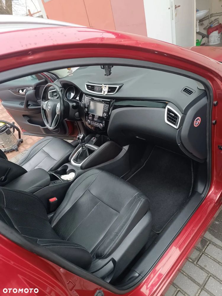 Nissan Qashqai 1.2 DIG-T TEKNA+ - 19