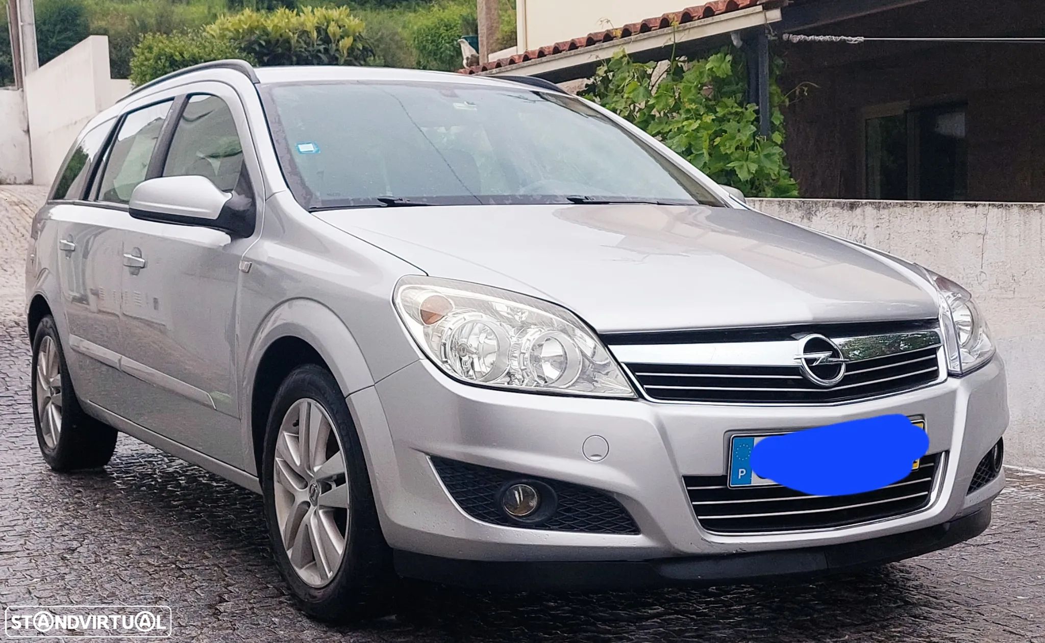 Opel Astra Caravan - 1