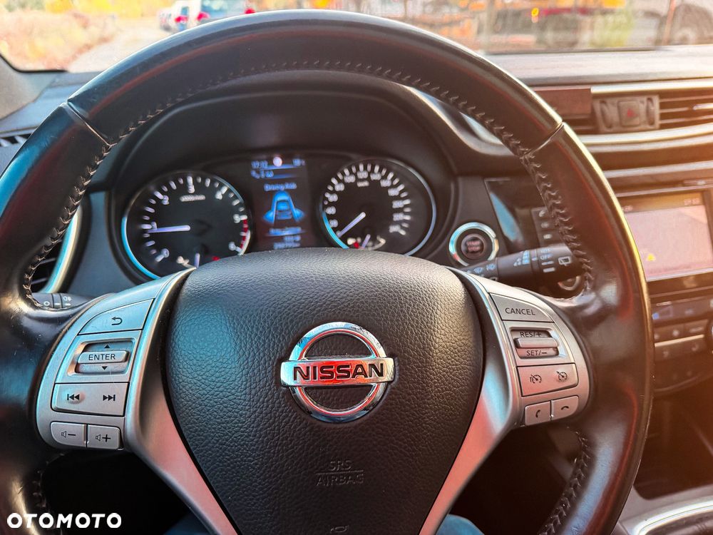 Nissan Qashqai 1.6 DCi ALL-MODE 4x4i TEKNA+ - 28