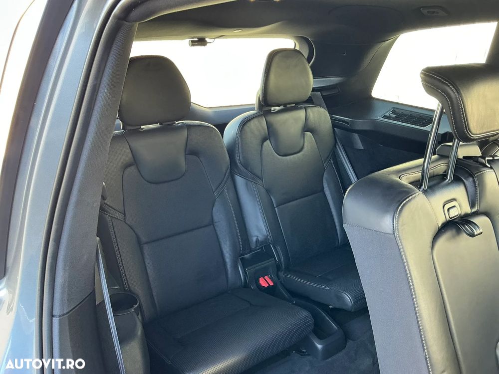 Volvo XC 90 D5 AWD Inscription - 24