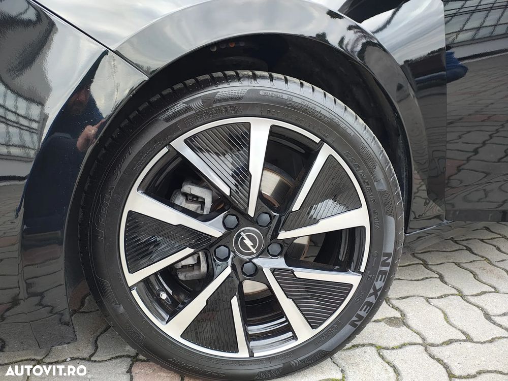 Opel Astra Sport Tourer 1.2L Turbo Start/Stop Business Edition - 17