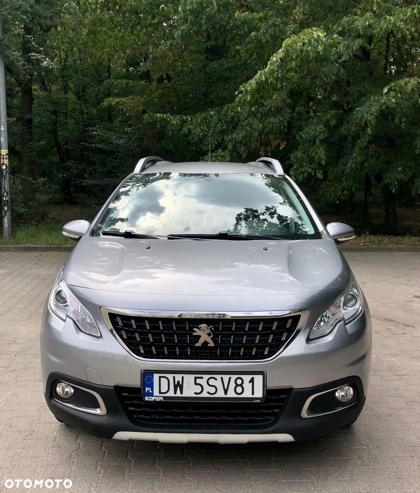 Peugeot 2008 1.2 Pure Tech Style S&S - 2