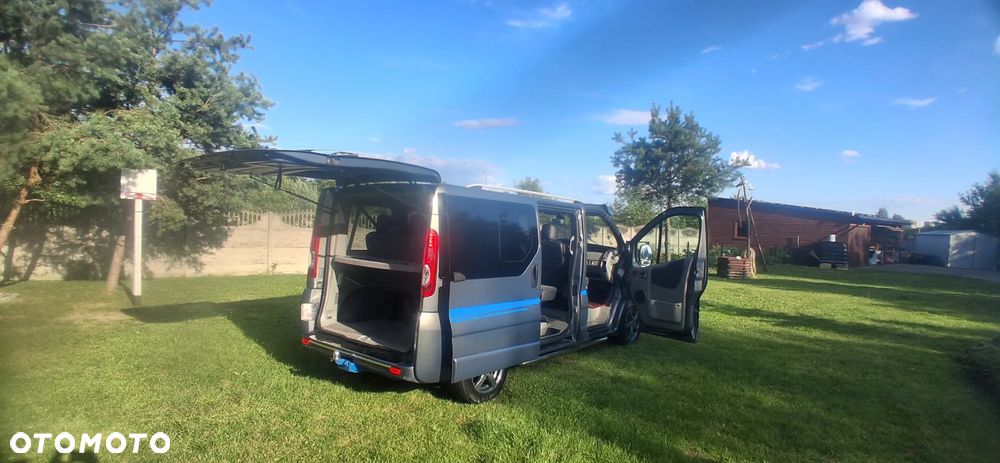 Renault Trafic - 12