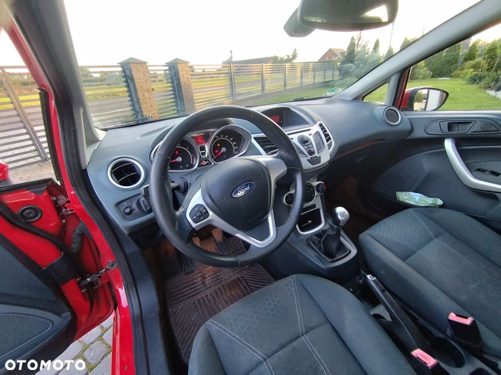 Ford Fiesta 1.25 Titanium - 10