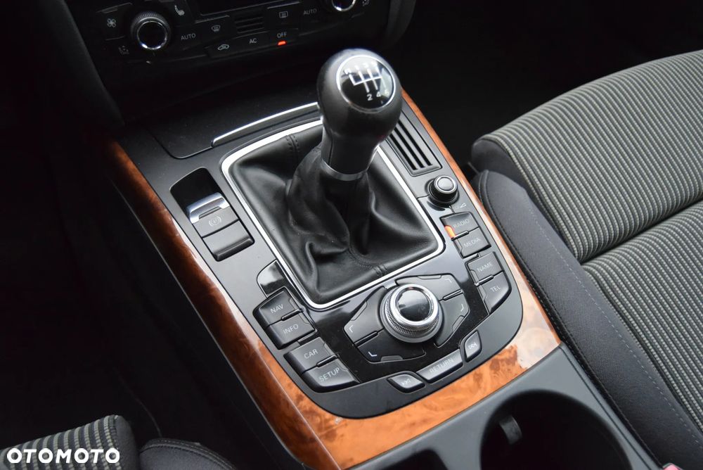 Audi A4 Avant 1.8 TFSI Ambiente - 22