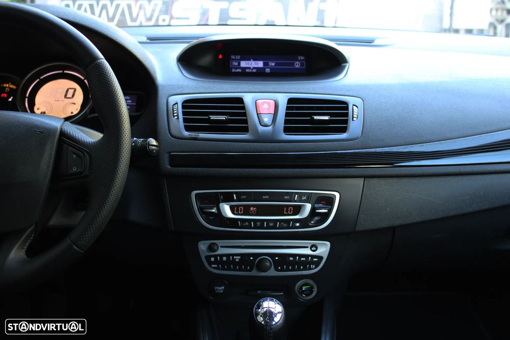 Renault Mégane dCi 90 FAP Expression - 19