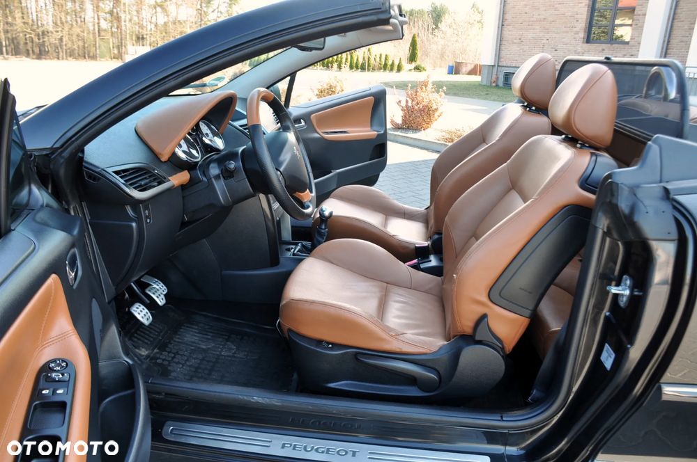 Peugeot 207 CC - 31