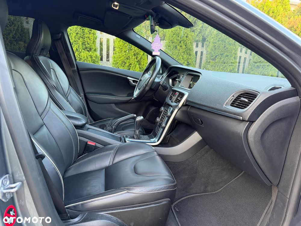 Volvo V40 D3 RDesign - 15