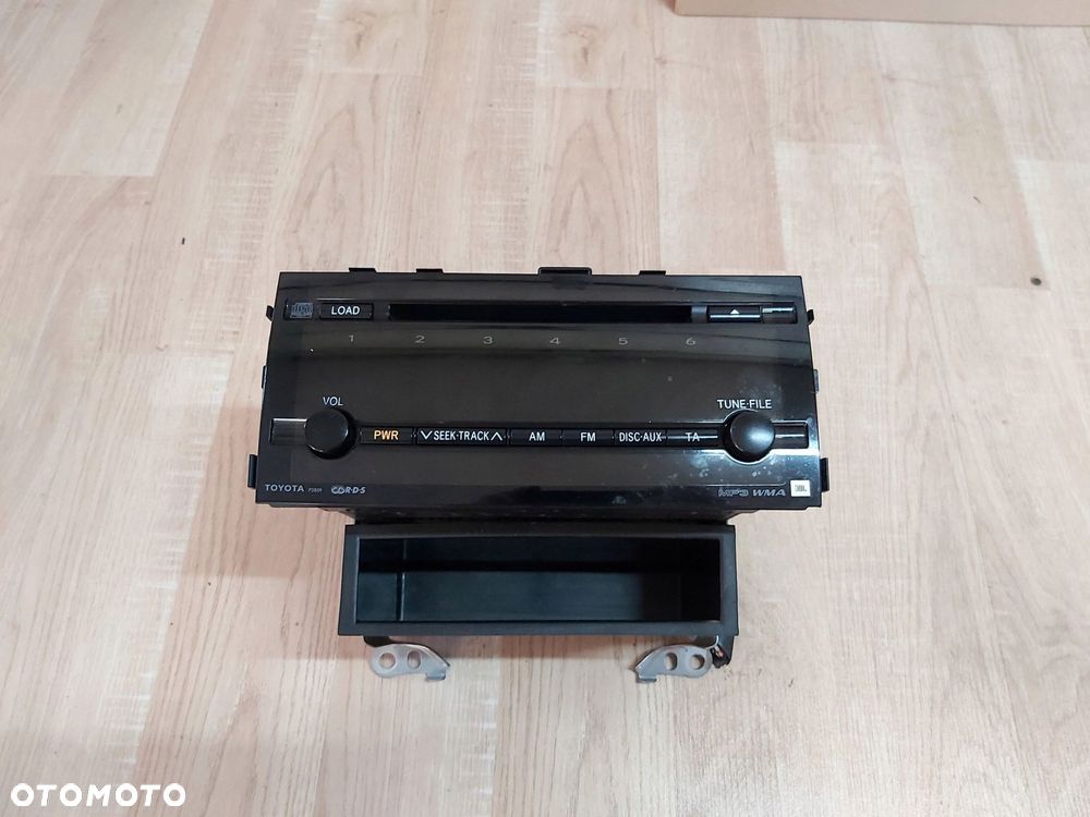 Toyota Prius II radio JBL CD 86120-47240 - 1