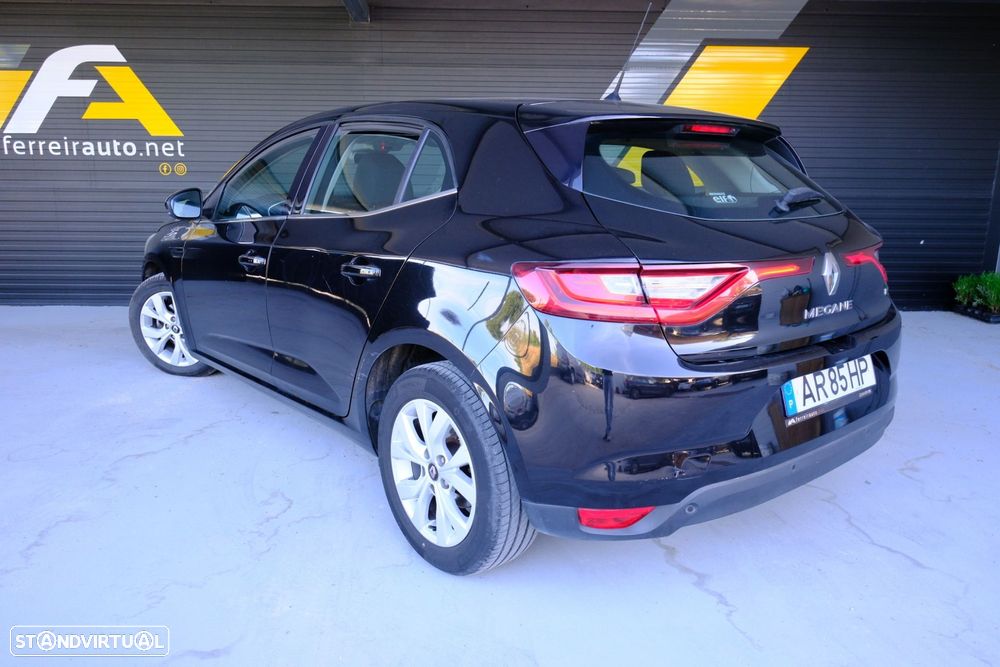 Renault Mégane 1.5 dCi Zen - 4