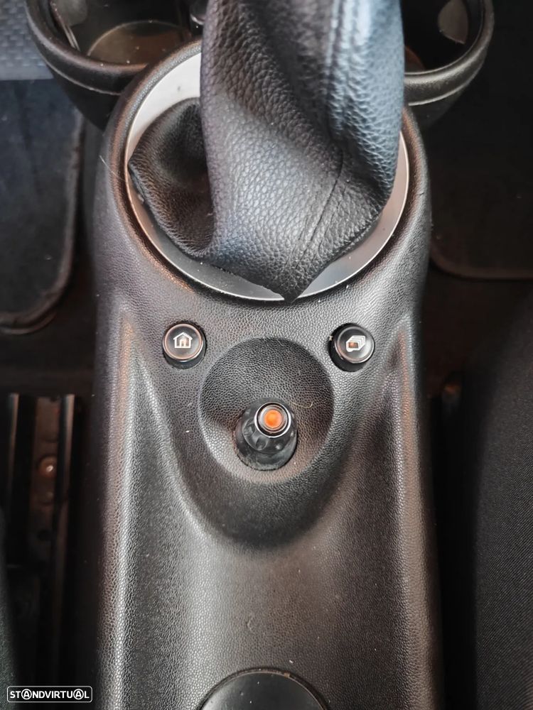 MINI 3 Portas One D - 31