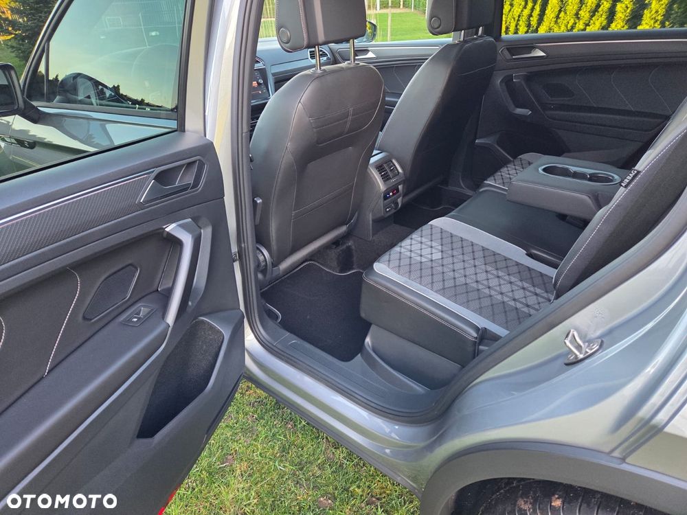 Volkswagen Tiguan Allspace 2.0 TSI 4Mot R-Line DSG - 36