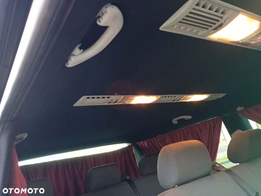 Volkswagen Transporter - 5