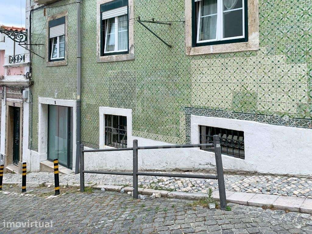 T1+1 com 60 m2 /Santa Catarina ( Lisboa) /Rés-do-chão com charme unico - Grande imagem: 2/33