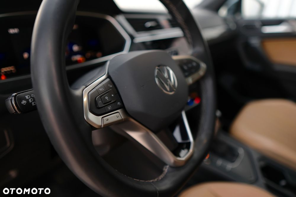 Volkswagen Tiguan - 33