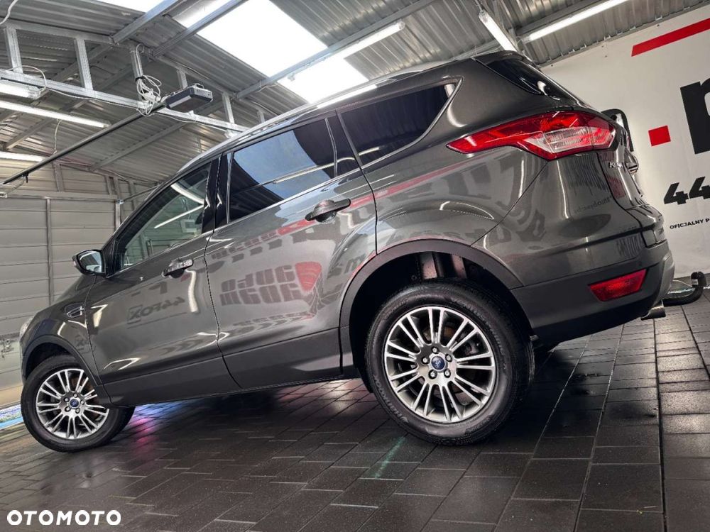 Ford Kuga - 13