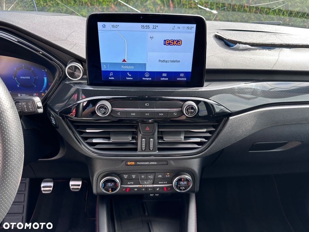 Ford Kuga - 16