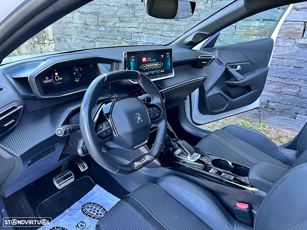 Peugeot e-208 50 kWh GT Line - 12