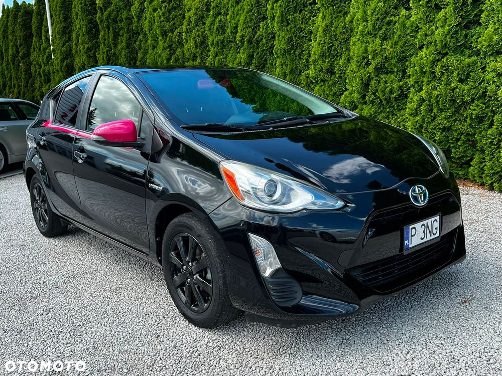 Toyota Prius Hybrid - 7