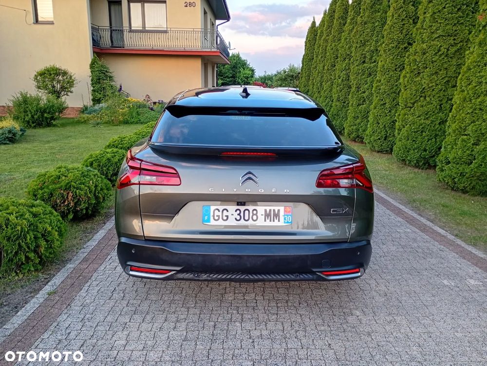 Citroën C5X 1.6 PHEV 225 Plus EAT8 - 8