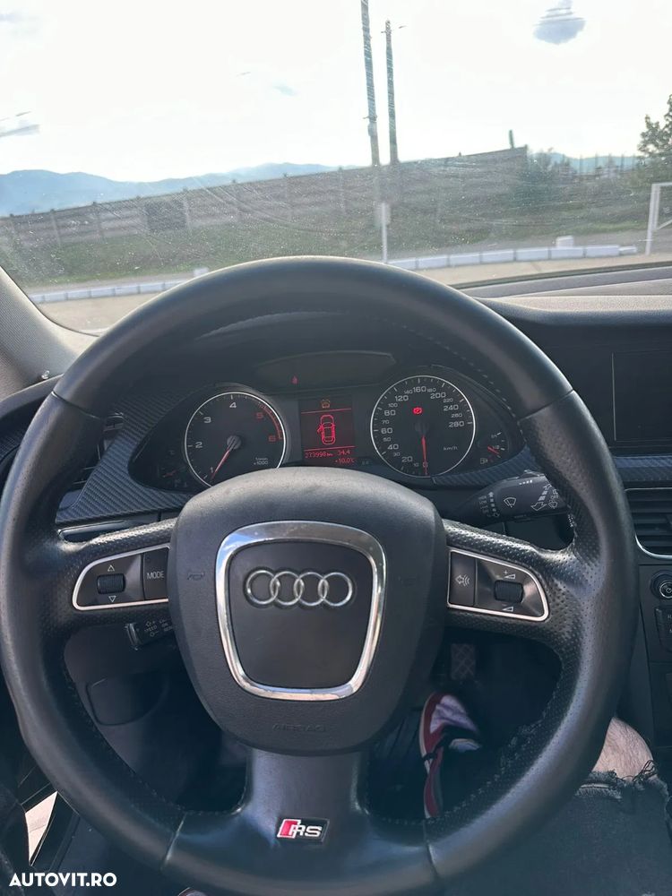 Audi A4 2.0 TDI B8 - 7