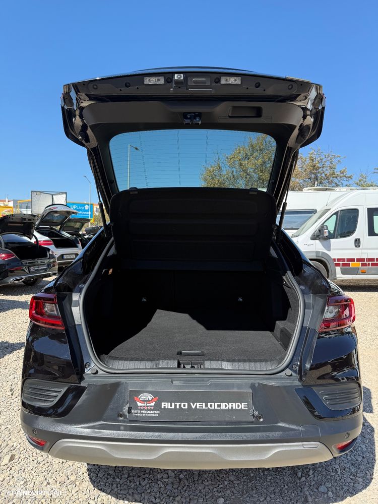 Renault Arkana 1.6 E-Tech Business - 17