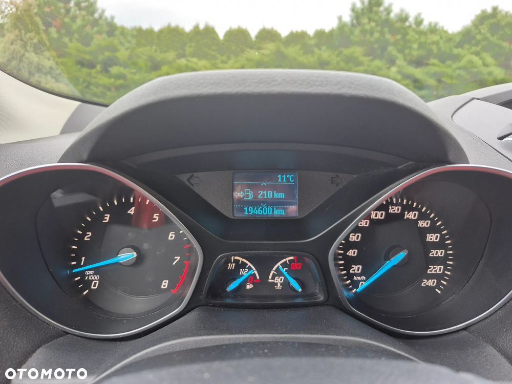 Ford Kuga 1.6 EcoBoost 2x4 Titanium - 20