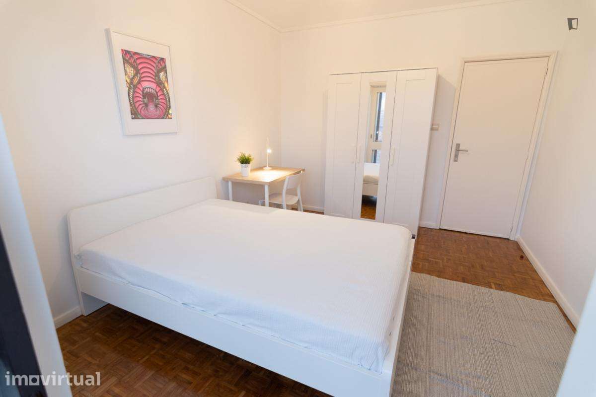 Quarto - localizado em Vila nova de gaia - Grande imagem: 4/10