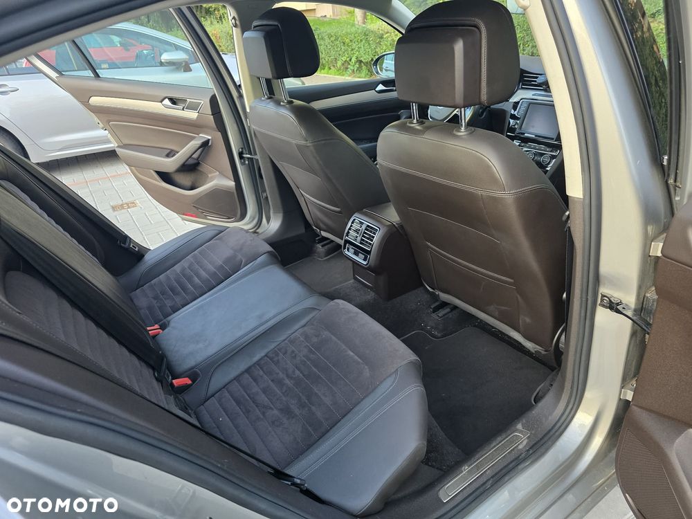Volkswagen Passat 2.0 TDI BMT Highline DSG - 8