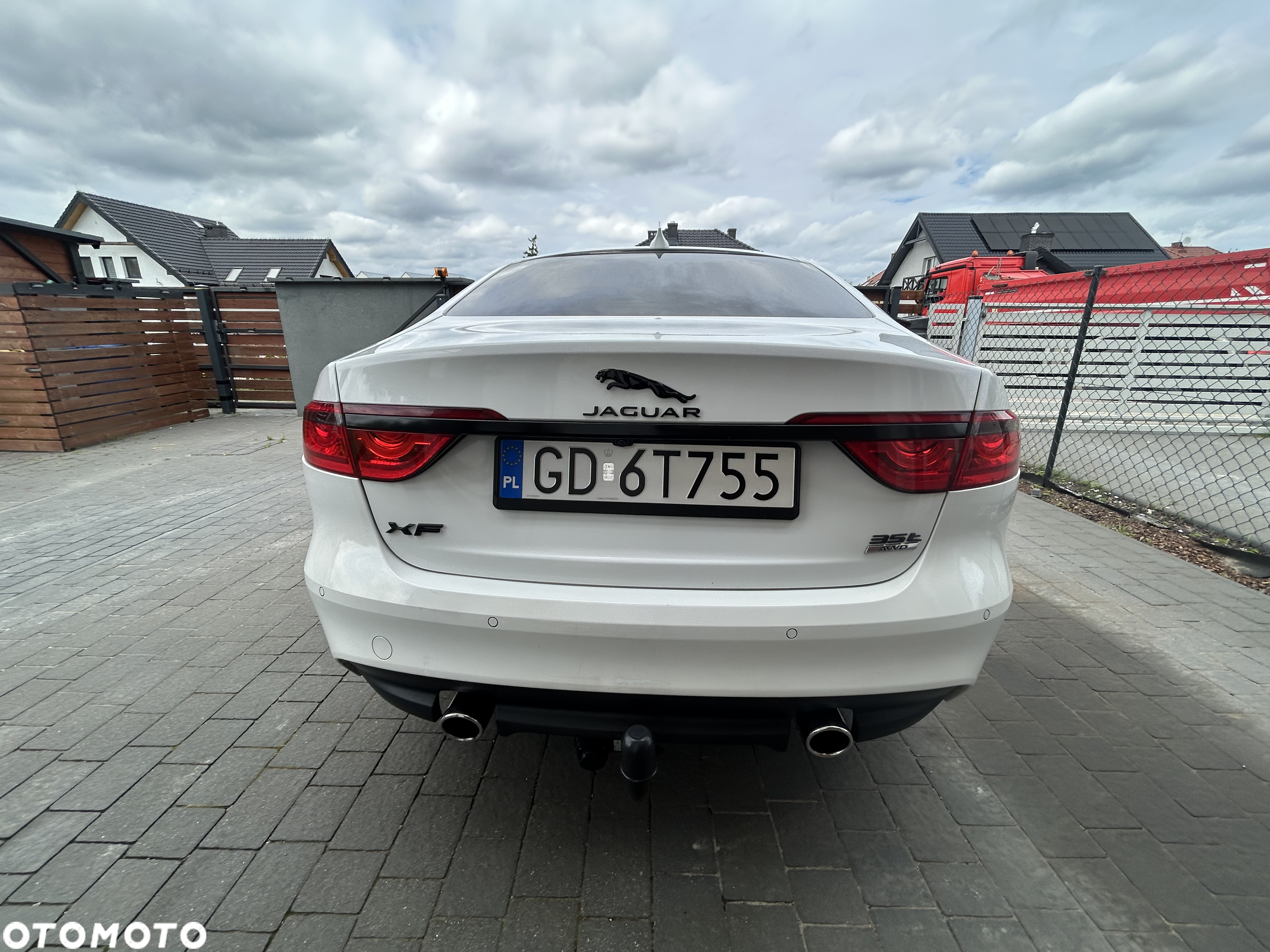 Jaguar XF 35t AWD Prestige - 5
