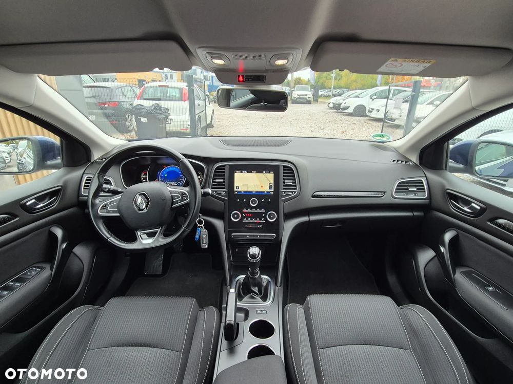 Renault Megane ENERGY TCe 100 EXPERIENCE - 32