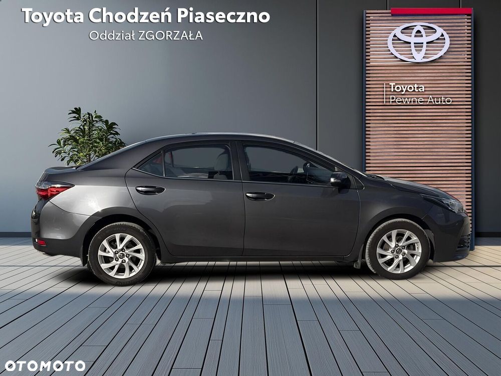 Toyota Corolla 1.6 Premium EU6 - 7